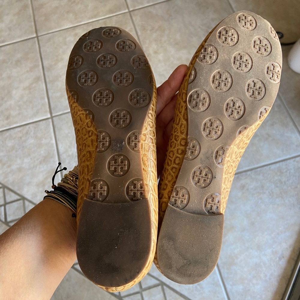 Authentic Tory Burch flats - Picture 12 of 13